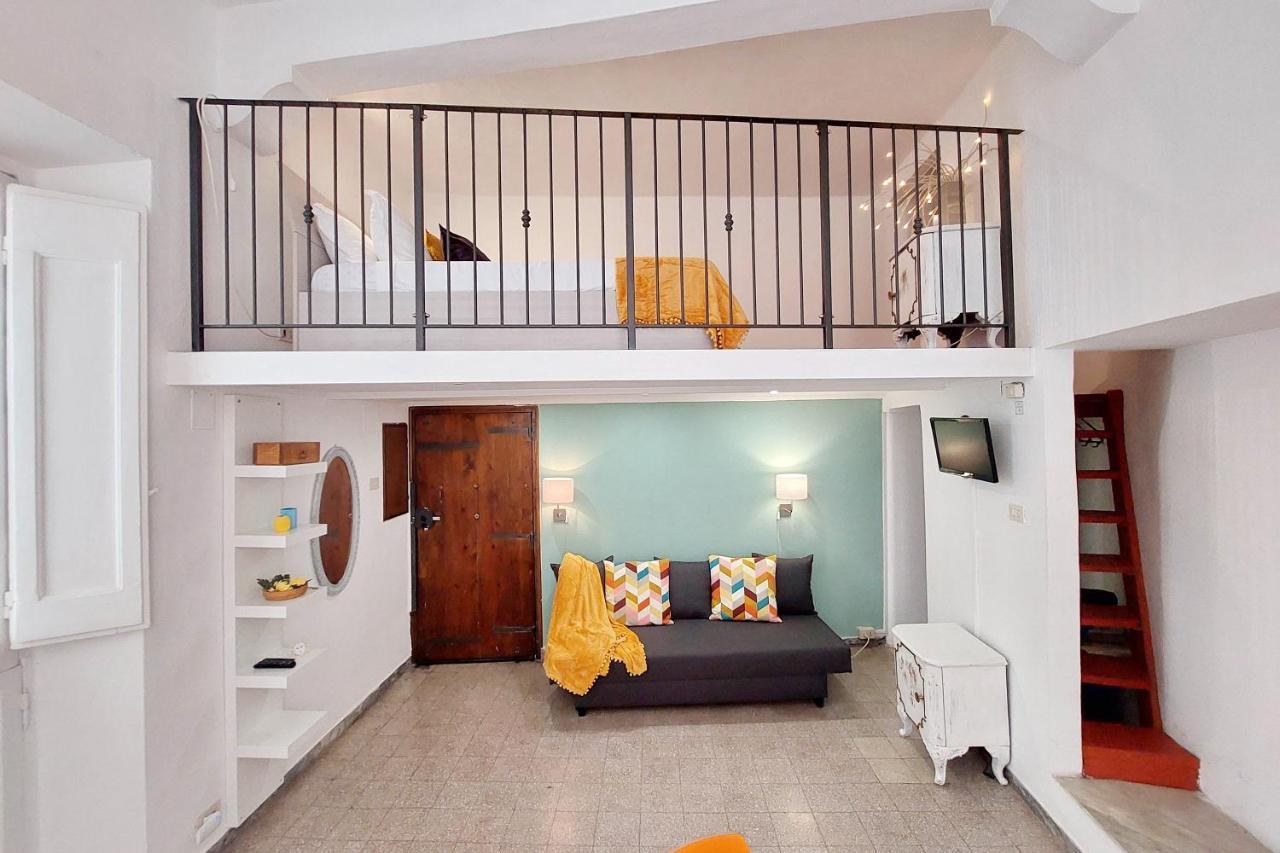 רומא Campo De' Fiori Cute Apartment מראה חיצוני תמונה